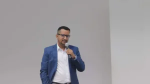 Óscar Fernández